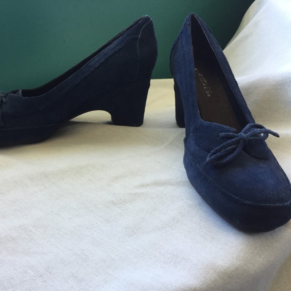 NEW Aerosoles Navy Faux Suede Shoes Ladies